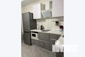 1-к квартира, посуточно, 46м2, 7/23 этаж