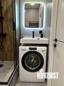 Студия квартира, посуточно, 35м2, 10/21 этаж