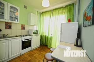 1-к квартира, посуточно, 35м2, 7/9 этаж