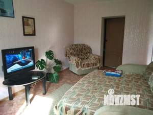 2-к квартира, посуточно, 50м2, 5/5 этаж