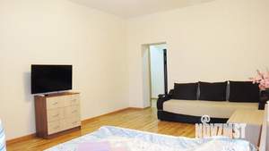 2-к квартира, посуточно, 75м2, 1/1 этаж