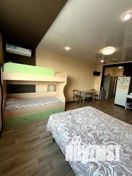 Студия квартира, посуточно, 32м2, 19/20 этаж