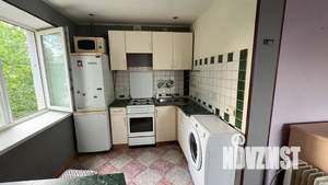 Студия квартира, посуточно, 35м2, 4/5 этаж