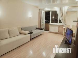 1-к квартира, посуточно, 38м2, 6/9 этаж