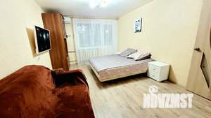 1-к квартира, посуточно, 37м2, 3/9 этаж