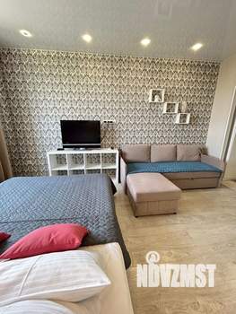 1-к квартира, посуточно, 37м2, 1/1 этаж