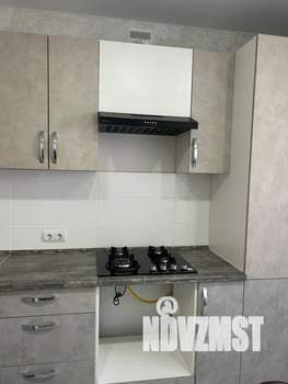 2-к квартира, посуточно, 49м2, 3/5 этаж