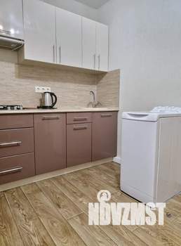 1-к квартира, посуточно, 40м2, 1/10 этаж