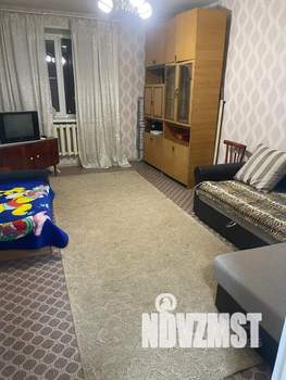 1-к квартира, посуточно, 40м2, 3/9 этаж