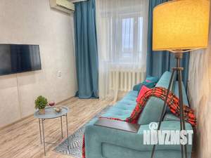 1-к квартира, посуточно, 40м2, 9/9 этаж
