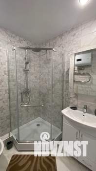 1-к квартира, посуточно, 38м2, 2/9 этаж