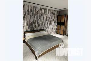 1-к квартира, посуточно, 60м2, 15/23 этаж