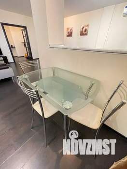 1-к квартира, посуточно, 52м2, 13/17 этаж