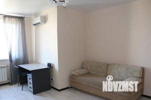 1-к квартира, посуточно, 42м2, 1/1 этаж