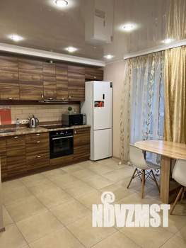 1-к квартира, посуточно, 34м2, 1/9 этаж