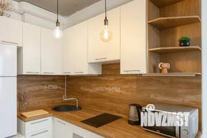 1-к квартира, посуточно, 38м2, 10/18 этаж