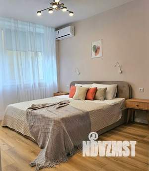 1-к квартира, посуточно, 33м2, 2/9 этаж