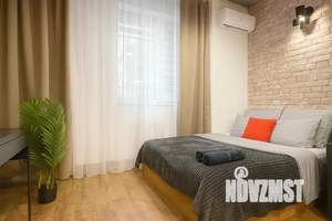 1-к квартира, посуточно, 38м2, 10/18 этаж