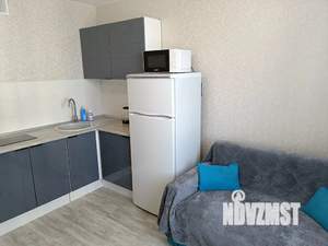 1-к квартира, посуточно, 37м2, 8/20 этаж