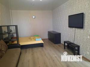 1-к квартира, посуточно, 52м2, 8/18 этаж