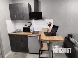 Студия квартира, посуточно, 23м2, 10/21 этаж