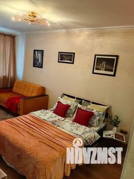 Студия квартира, посуточно, 33м2, 4/5 этаж