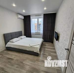 2-к квартира, посуточно, 38м2, 3/5 этаж