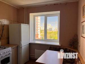 1-к квартира, посуточно, 40м2, 5/10 этаж