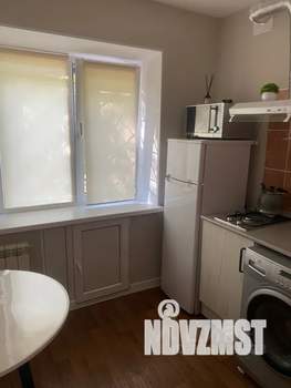 1-к квартира, посуточно, 37м2, 1/5 этаж