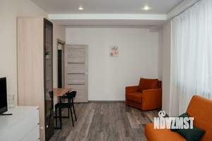 2-к квартира, посуточно, 67м2, 1/1 этаж