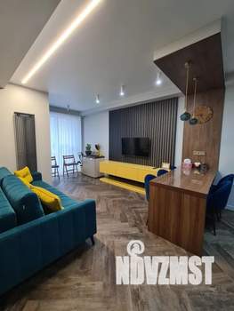 2-к квартира, посуточно, 62м2, 16/22 этаж