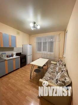 1-к квартира, посуточно, 54м2, 2/6 этаж