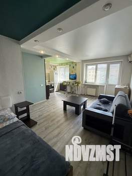 Студия квартира, посуточно, 30м2, 4/5 этаж