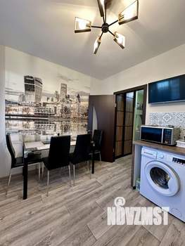 1-к квартира, посуточно, 40м2, 11/18 этаж