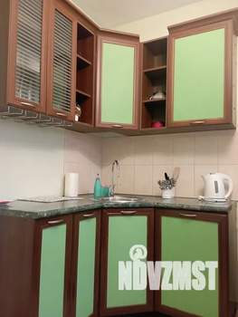 1-к квартира, посуточно, 43м2, 4/9 этаж