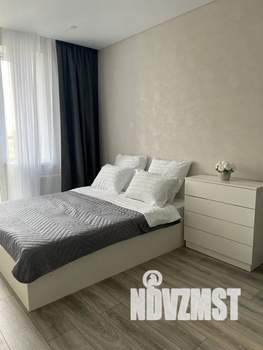 1-к квартира, посуточно, 44м2, 7/10 этаж