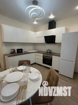 1-к квартира, посуточно, 43м2, 2/17 этаж