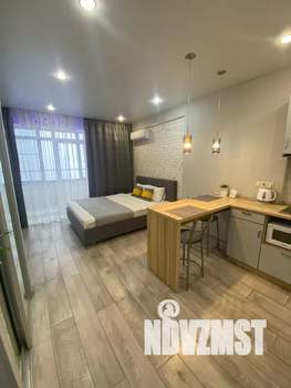 Студия квартира, посуточно, 30м2, 2/23 этаж