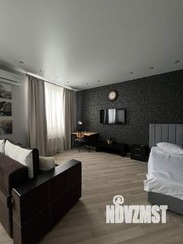 Студия квартира, на длительный срок, 62м2, 26/32 этаж