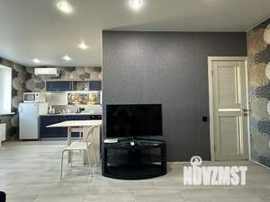 Студия квартира, посуточно, 35м2, 8/9 этаж