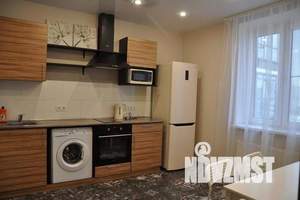 1-к квартира, посуточно, 42м2, 7/12 этаж