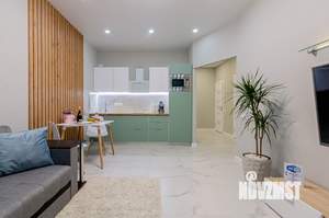 2-к квартира, посуточно, 49м2, 23/24 этаж