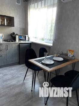 Студия квартира, посуточно, 33м2, 2/6 этаж