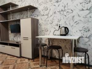 Студия квартира, посуточно, 19м2, 5/17 этаж
