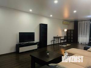 1-к квартира, посуточно, 74м2, 1/1 этаж