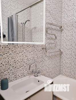 2-к квартира, посуточно, 50м2, 1/1 этаж