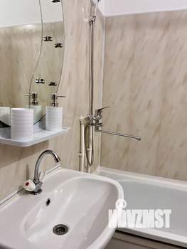 1-к квартира, посуточно, 45м2, 7/9 этаж