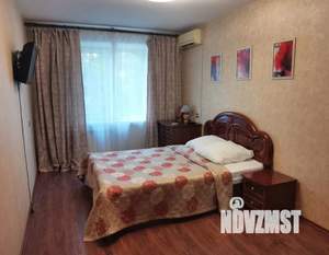 3-к квартира, посуточно, 77м2, 2/9 этаж