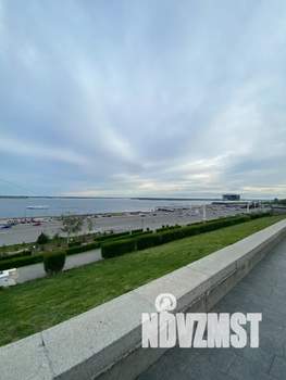 Студия квартира, посуточно, 30м2, 4/5 этаж