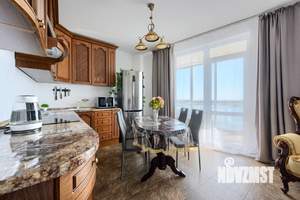 1-к квартира, посуточно, 73м2, 12/21 этаж